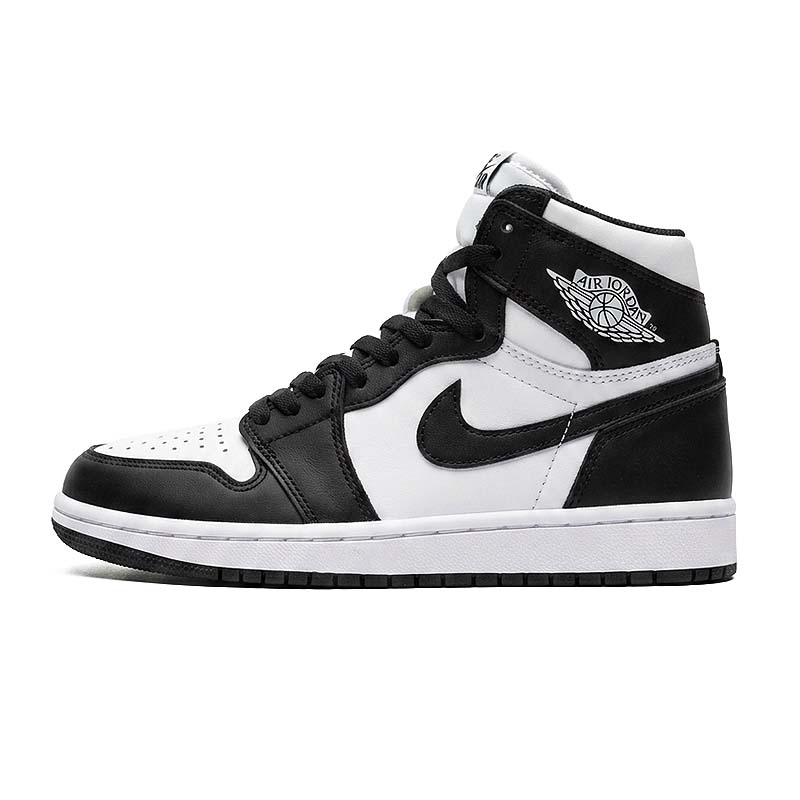 Jordan Retro 1 Clasica Blanca con negro PANDA